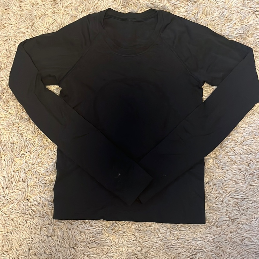 Black Lululemon long sleeve swiftly tech *race length*